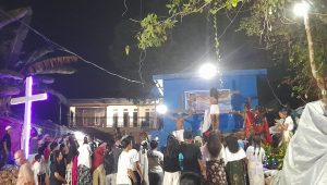 Pawai Obor Hingga Via Dolorosa, Sektor Lahairoi Jemaat GPM Bethesda Rayakan Malam Paskah