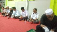 Kodim 0621/Bogor Hangatkan Rohani, Satgas TMMD Berbaur dalam Pengajian di Kampung Tegalega Berbagi Keberkahan Dengan Buah Surga