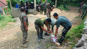 Kodim 0621/Kab. Bogor Gandeng Lintas Instansi Benahi Fasum Desa Banyuasih