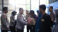 Sespimma Polri Angkatan 75 Bagi Sembako dan Santuni Anak Yatim di Polres Sumedang